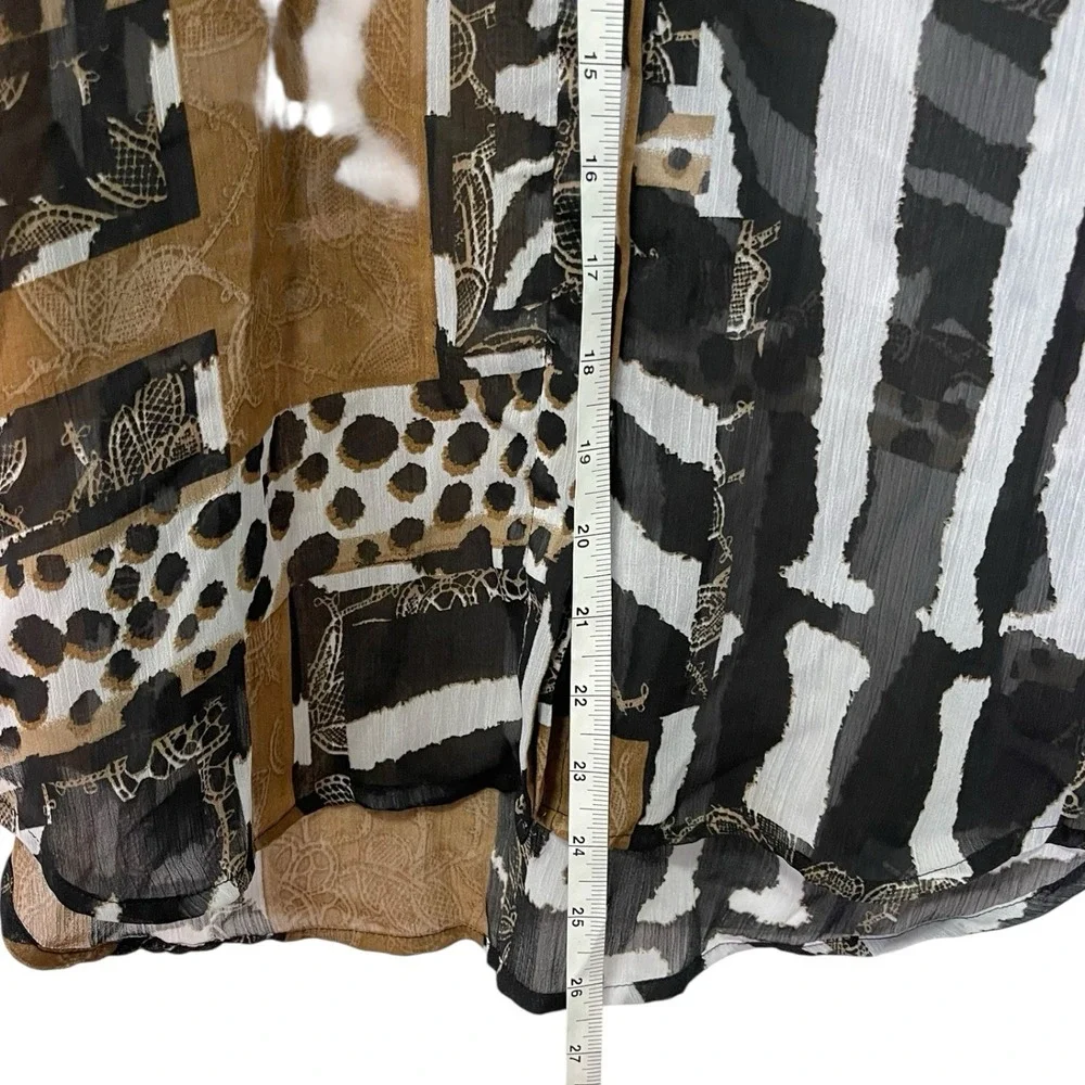 Chicos 1 M Brown Animal Print Button Down Roll Tab Sleeve Safari Mob Wife Blouse - Picture 2 of 10